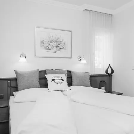 Hotel24steps Otel 4*